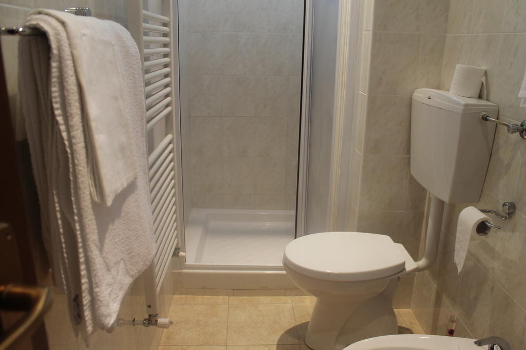Albergo Vittoria Ovada Room photo